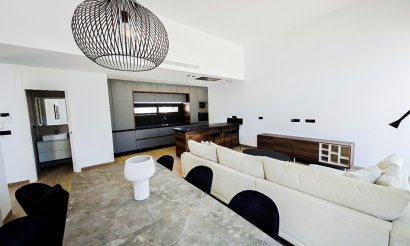 Resale - Villa / Semi detached - Finestrat - Balcón De Finestrat