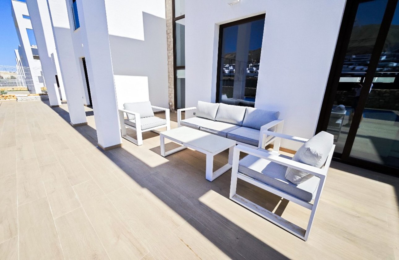 Resale - Villa / Semi detached - Finestrat - Balcón De Finestrat