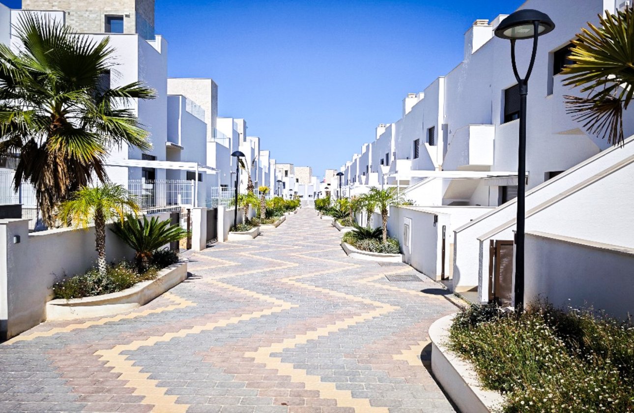 Resale - Villa / Semi detached - Finestrat - Balcón De Finestrat