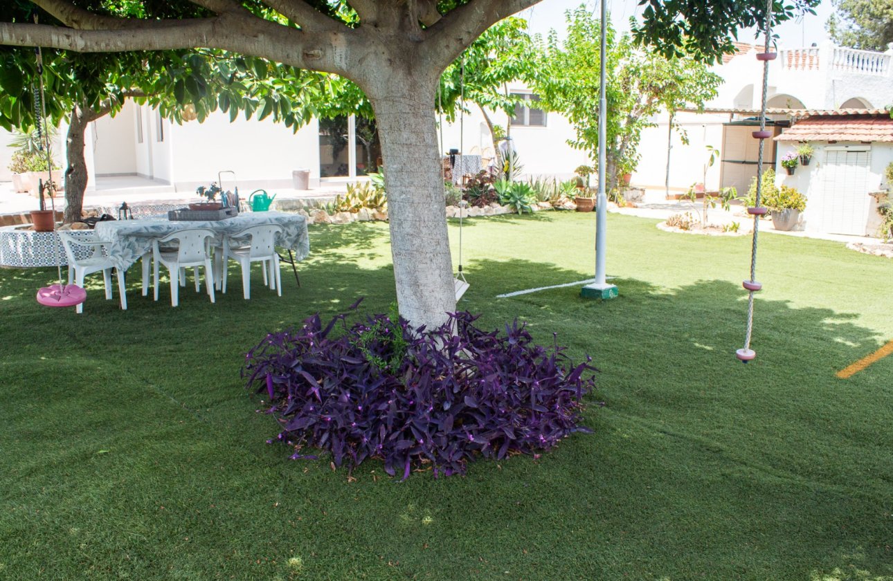 Resale - Villa / Semi detached - Orihuela Costa - Lomas de Cabo Roig