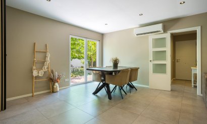 Resale - Villa / Semi detached - Orihuela Costa - Lomas de Cabo Roig