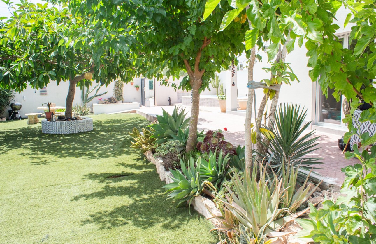 Resale - Villa / Semi detached - Orihuela Costa - Lomas de Cabo Roig