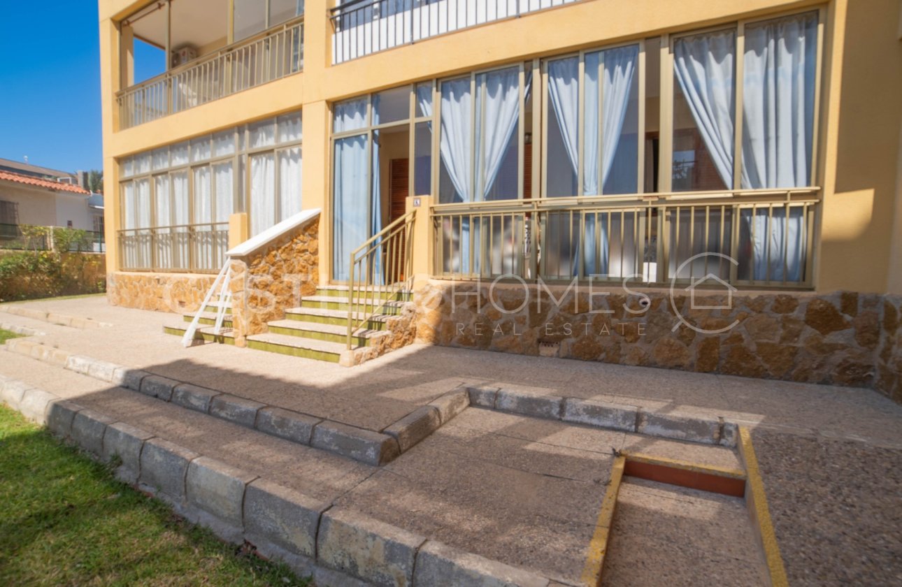 Resale - Apartment / flat - Torrevieja - Punta Prima