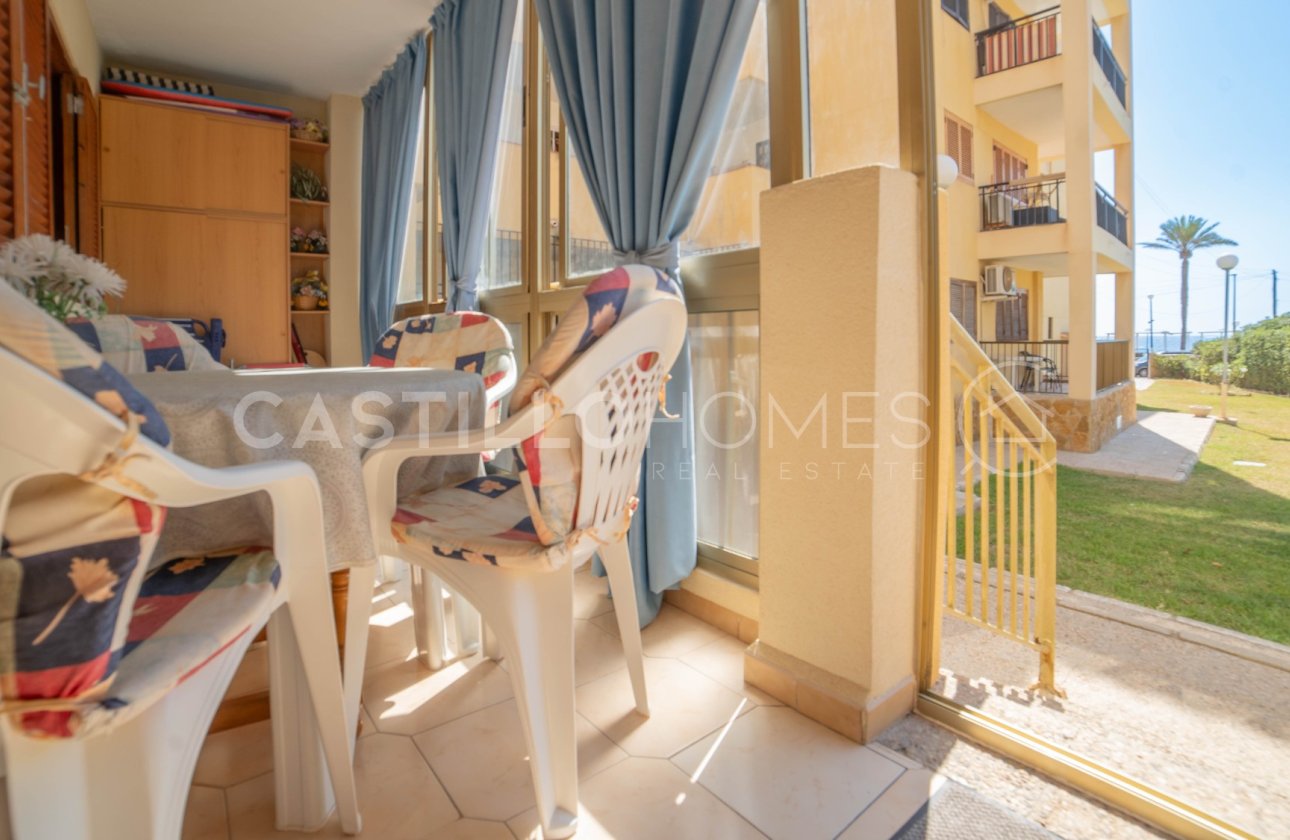 Resale - Apartment / flat - Torrevieja - Punta Prima