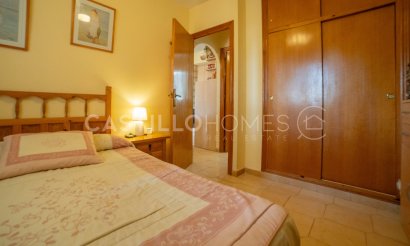 Resale - Apartment / flat - Torrevieja - Punta Prima