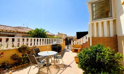 Resale - Villa - Orihuela Costa - Lomas de Cabo Roig-Los Dolses