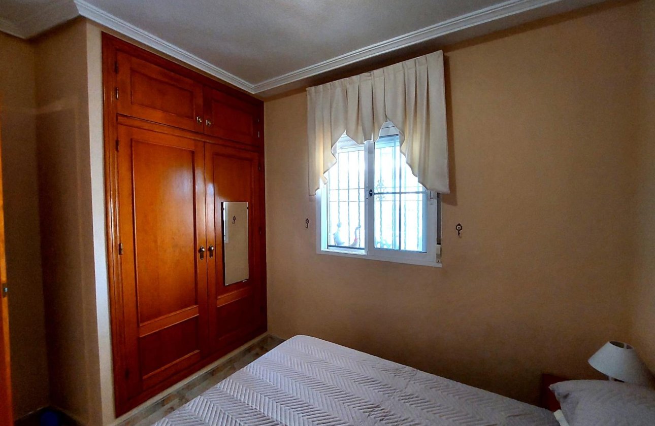Resale - Villa - Orihuela Costa - Lomas de Cabo Roig-Los Dolses