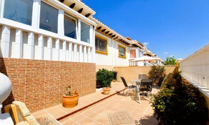 Resale - Villa - Orihuela Costa - Lomas de Cabo Roig-Los Dolses