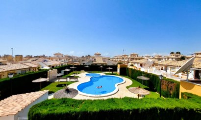 Resale - Villa - Orihuela Costa - Lomas de Cabo Roig-Los Dolses