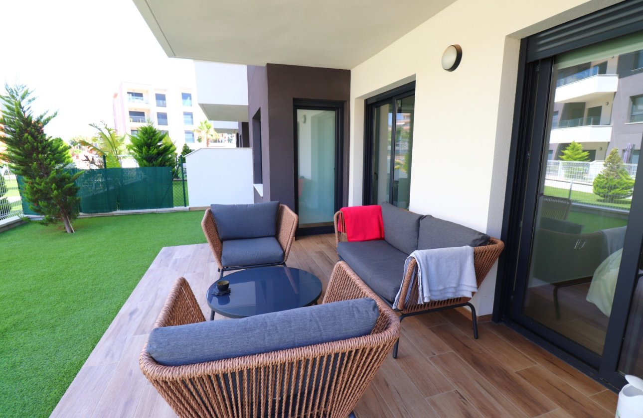 Resale - Apartment / flat - Orihuela Costa - Villamartin