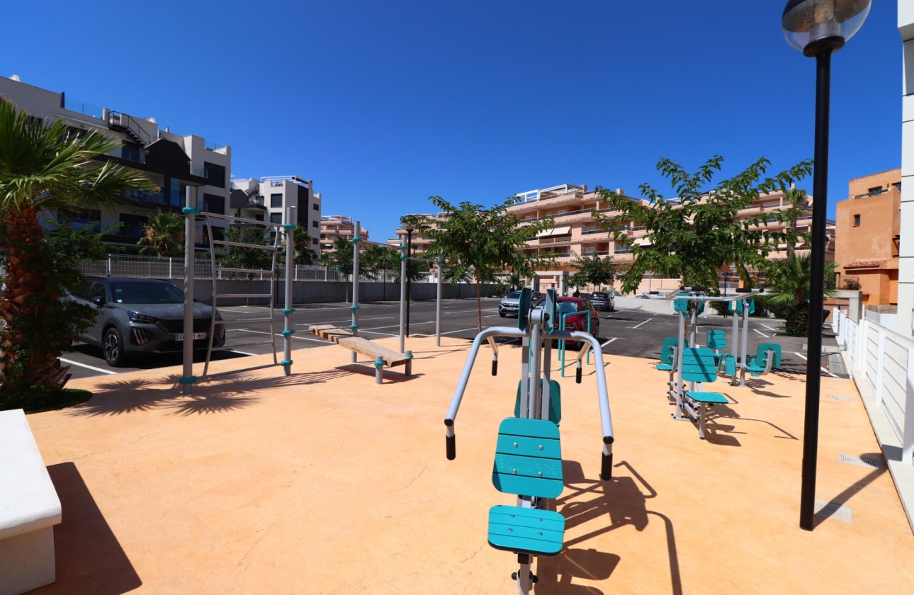 Resale - Apartment / flat - Orihuela Costa - Villamartin