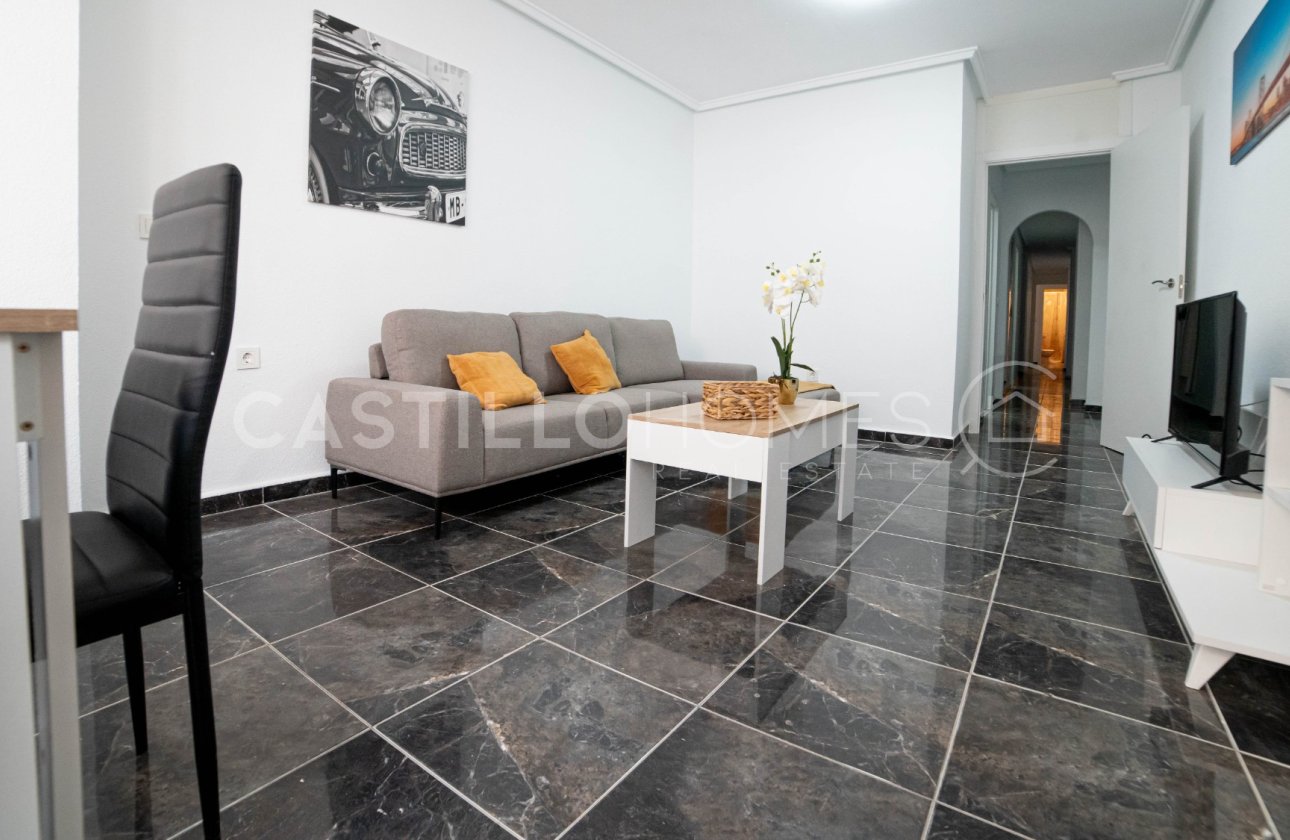 Resale - Apartment / flat - Torrevieja - Centro