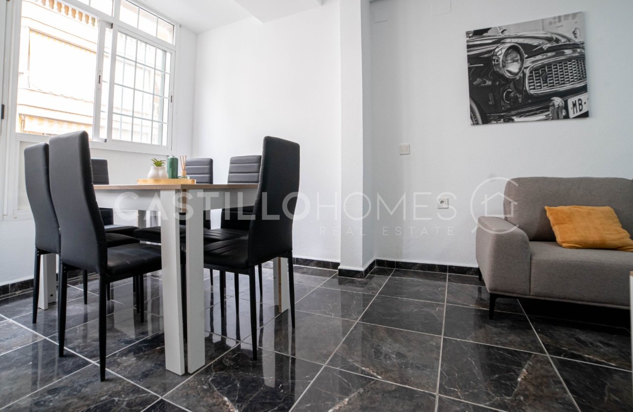 Resale - Apartment / flat - Torrevieja - Centro