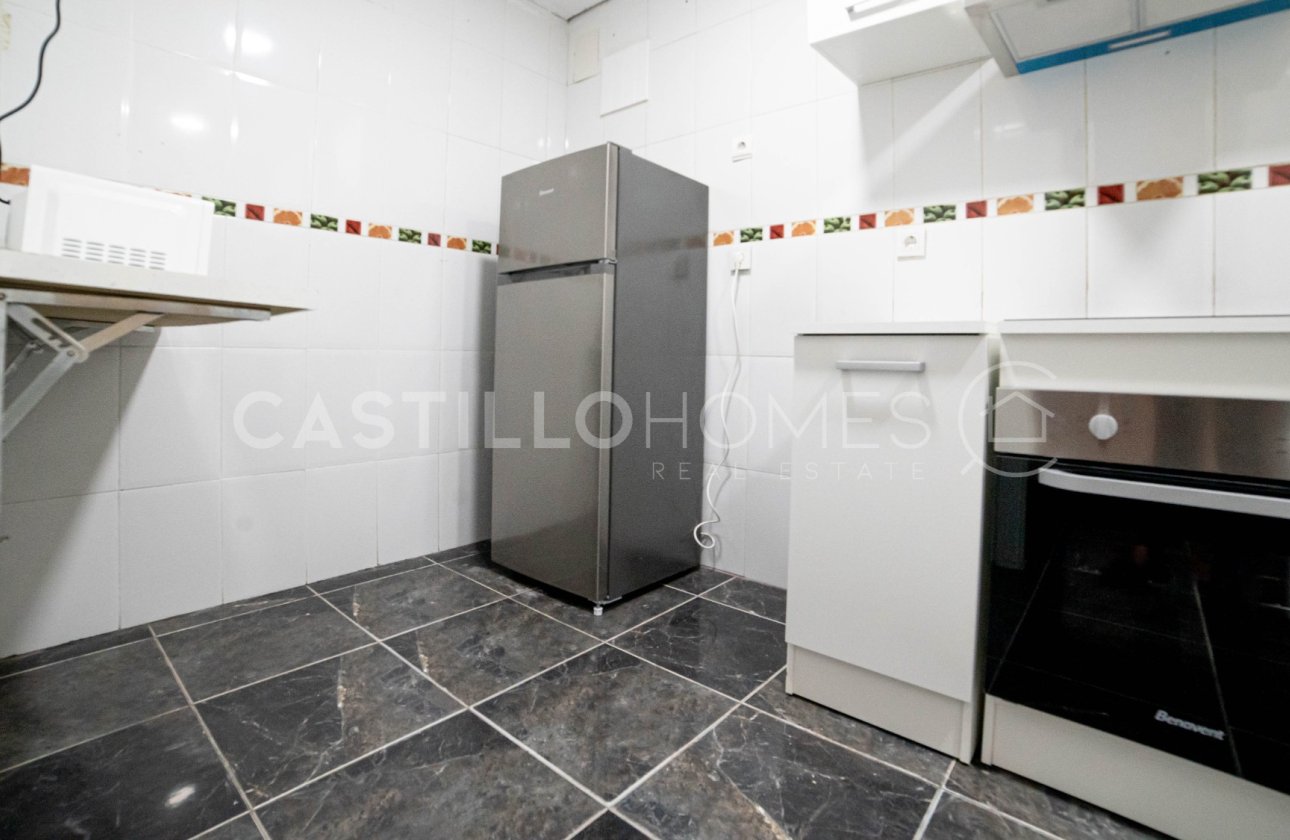Resale - Apartment / flat - Torrevieja - Centro