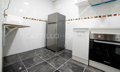 Resale - Apartment / flat - Torrevieja - Centro