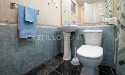 Resale - Apartment / flat - Torrevieja - Centro