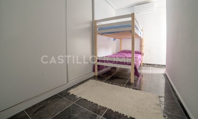 Resale - Apartment / flat - Torrevieja - Centro