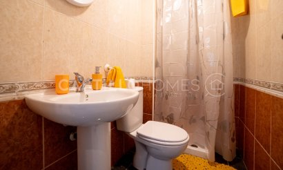 Resale - Apartment / flat - Torrevieja - Centro