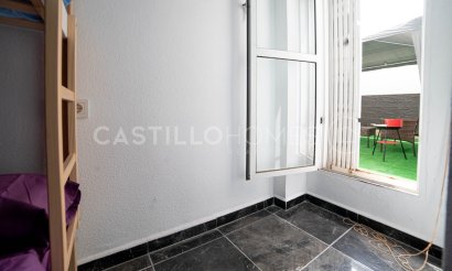 Resale - Apartment / flat - Torrevieja - Centro