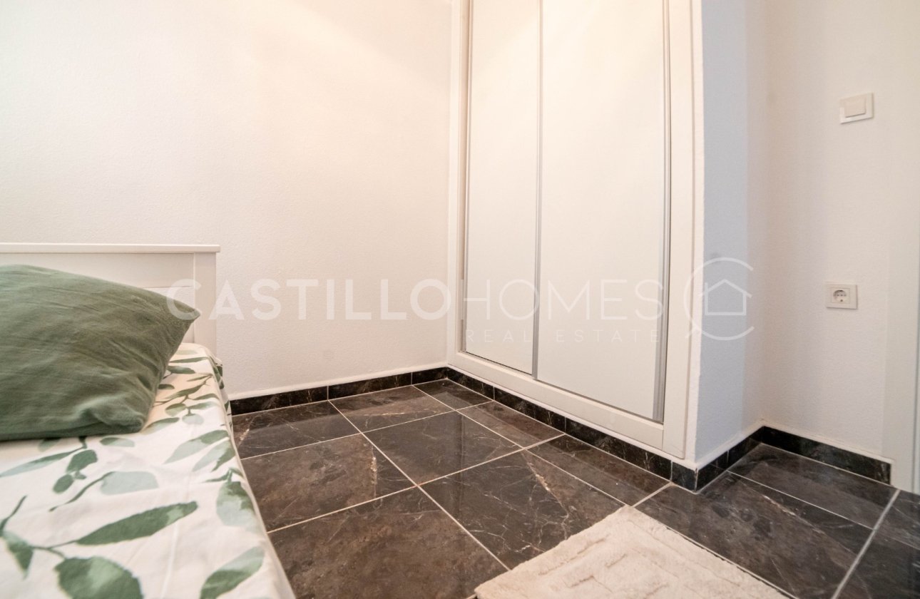 Resale - Apartment / flat - Torrevieja - Centro