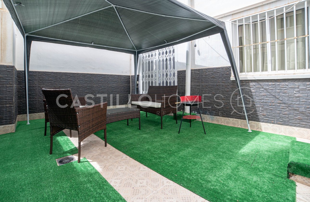 Resale - Apartment / flat - Torrevieja - Centro