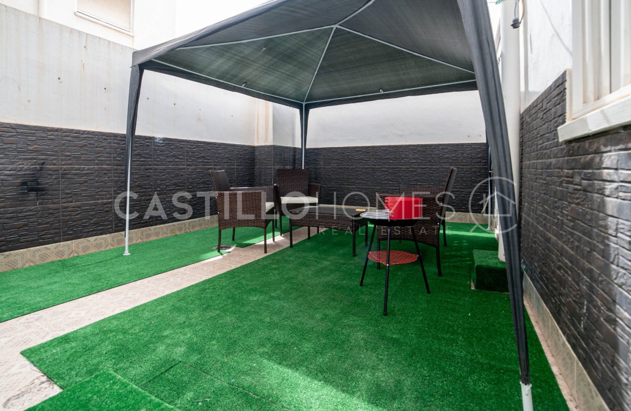 Resale - Apartment / flat - Torrevieja - Centro