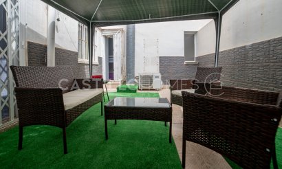 Resale - Apartment / flat - Torrevieja - Centro