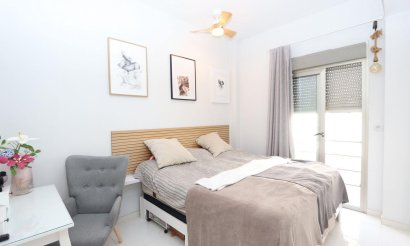 Resale - Villa - Orihuela Costa - Villamartín