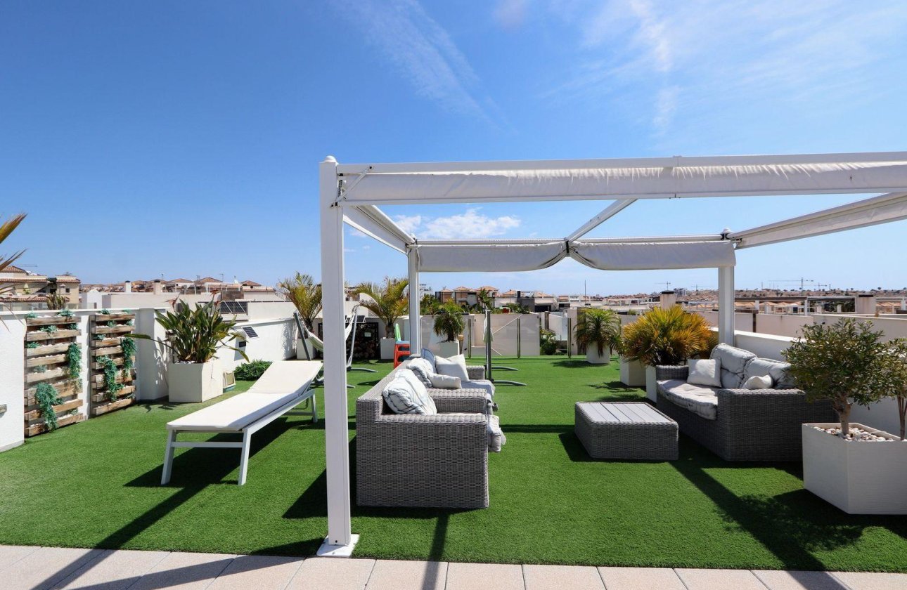Resale - Villa - Orihuela Costa - Villamartín