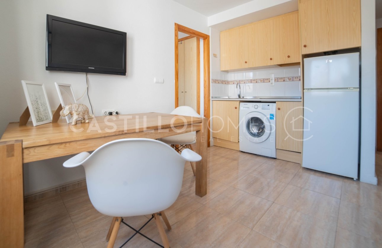 Resale - Apartment / flat - Torrevieja - Centro