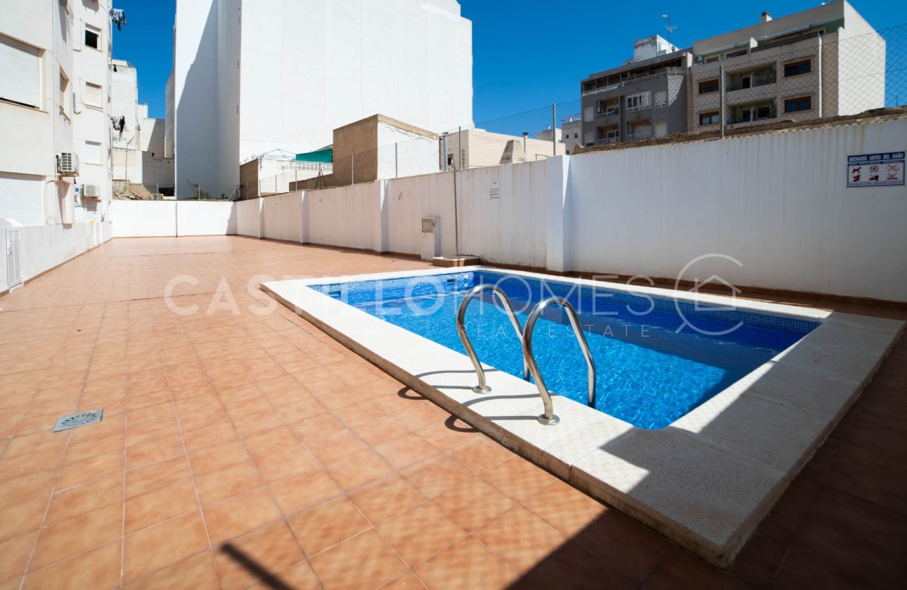 Resale - Apartment / flat - Torrevieja - Centro