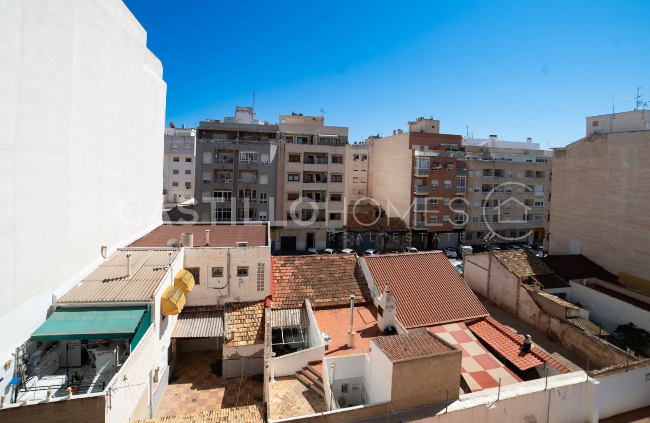 Resale - Apartment / flat - Torrevieja - Centro