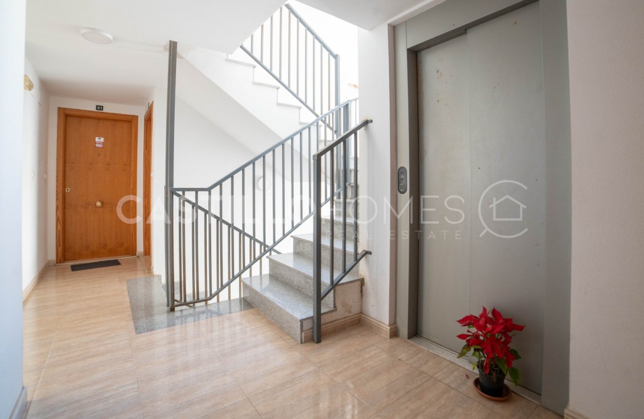 Resale - Apartment / flat - Torrevieja - Centro