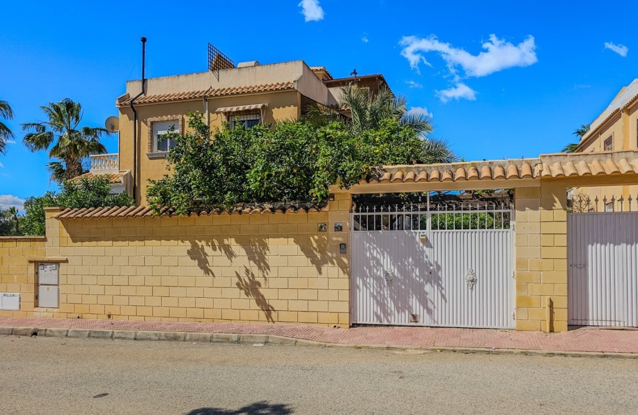 Resale - Townhouse - Ciudad Quesada - Lo Marabu
