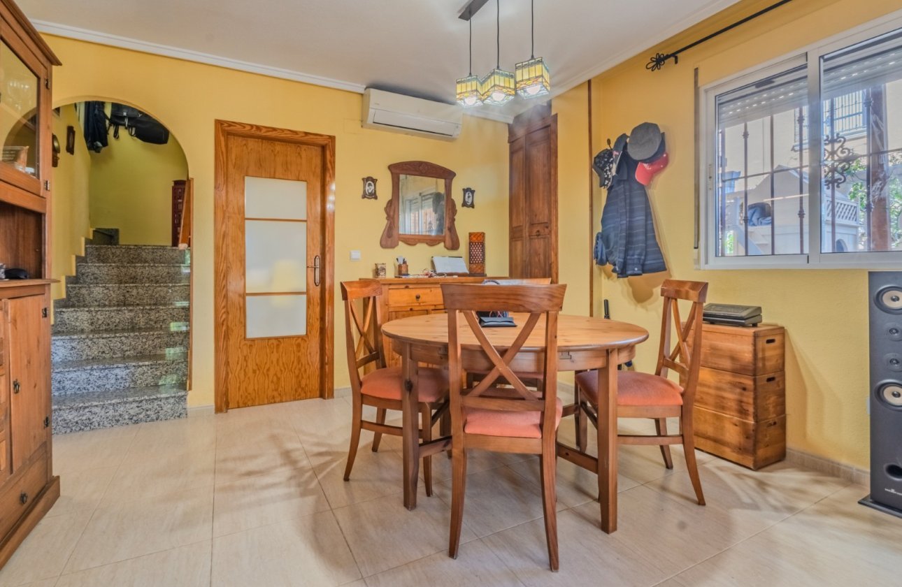 Resale - Townhouse - Ciudad Quesada - Lo Marabu