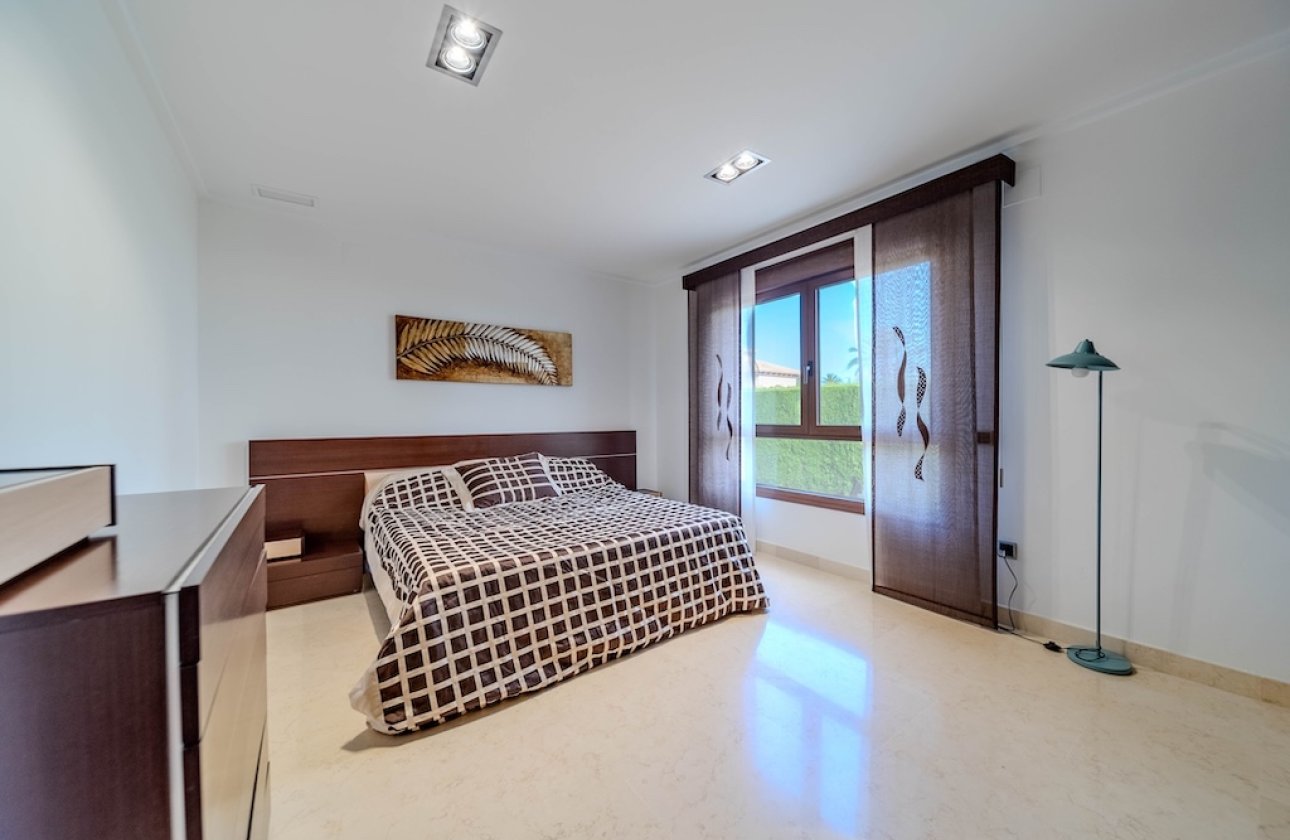Revente - Villa - Cabo Roig