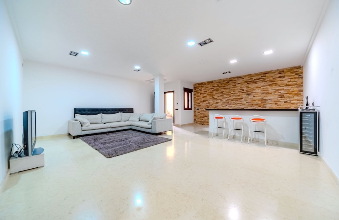 Revente - Villa - Cabo Roig