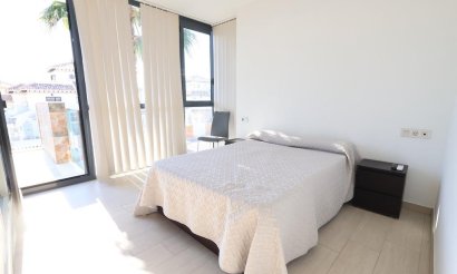 Resale - Townhouse - Orihuela Costa - Lomas de Cabo Roig-Los Dolses