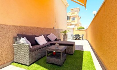 Resale - Townhouse - Orihuela Costa - Villamartín