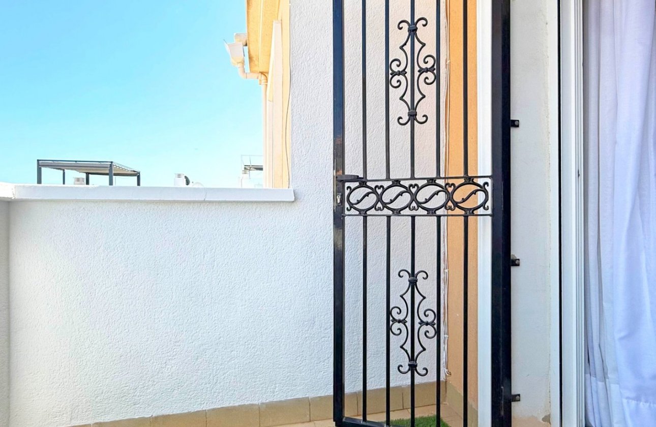 Resale - Townhouse - Orihuela Costa - Villamartín