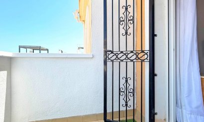 Resale - Townhouse - Orihuela Costa - Villamartín