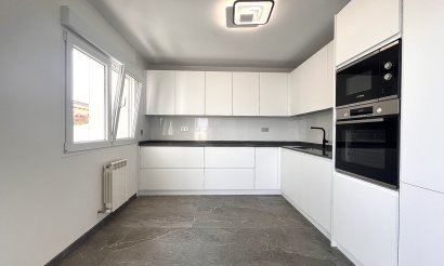 Reventa - Villa - Los Balcones