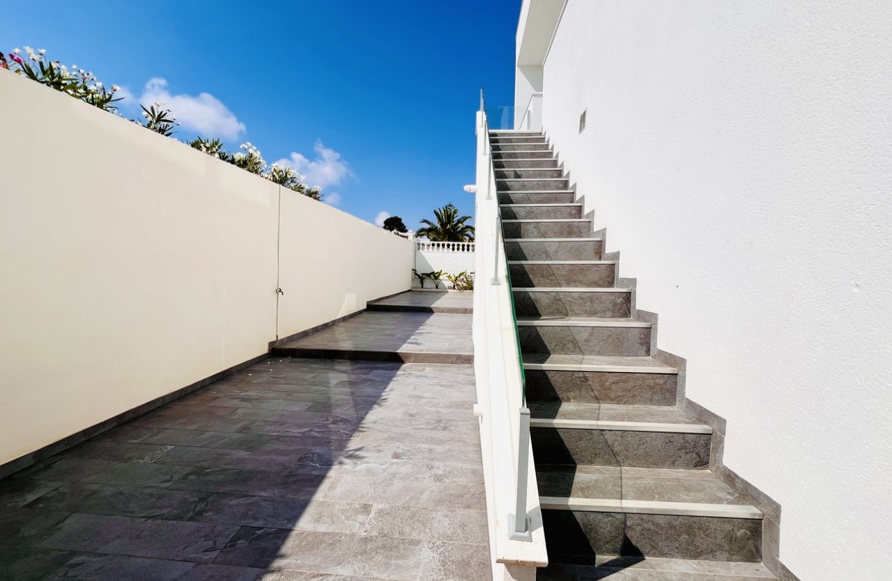 Reventa - Villa - Los Balcones