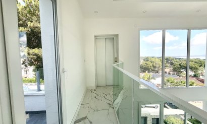 Reventa - Villa - Los Balcones