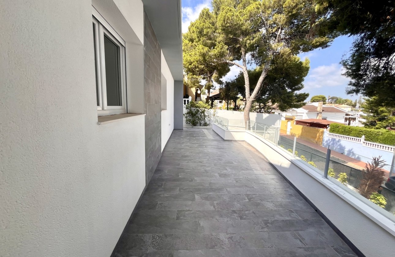 Reventa - Villa - Los Balcones