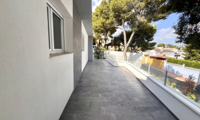 Reventa - Villa - Los Balcones