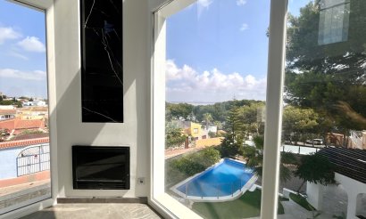 Reventa - Villa - Los Balcones
