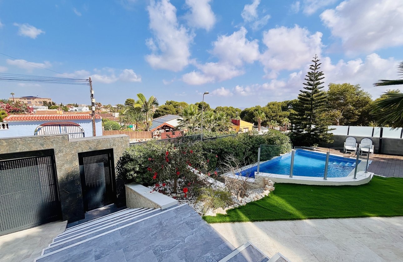 Reventa - Villa - Los Balcones