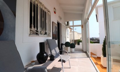 Revente - Villa - Orihuela Costa - Los Balcones