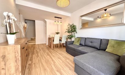 Resale - Townhouse - Orihuela Costa - Playa Flamenca